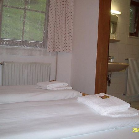Gasthaus Zur Melzen Hotel Versbichl Exterior foto
